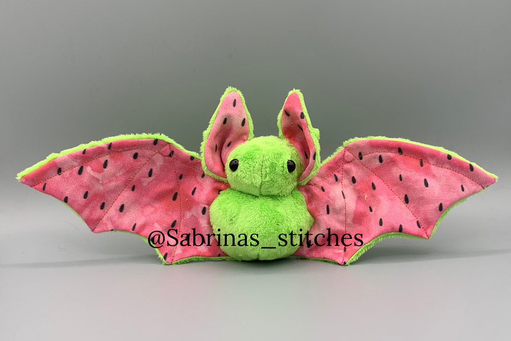 
            
                Load image into Gallery viewer, Watermelon Bat
            
        
